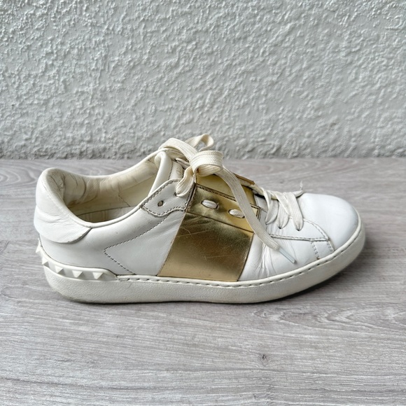Valentino Garavani White & Gold Rockstud Sneakers Made in Italy - Picture 5 of 16